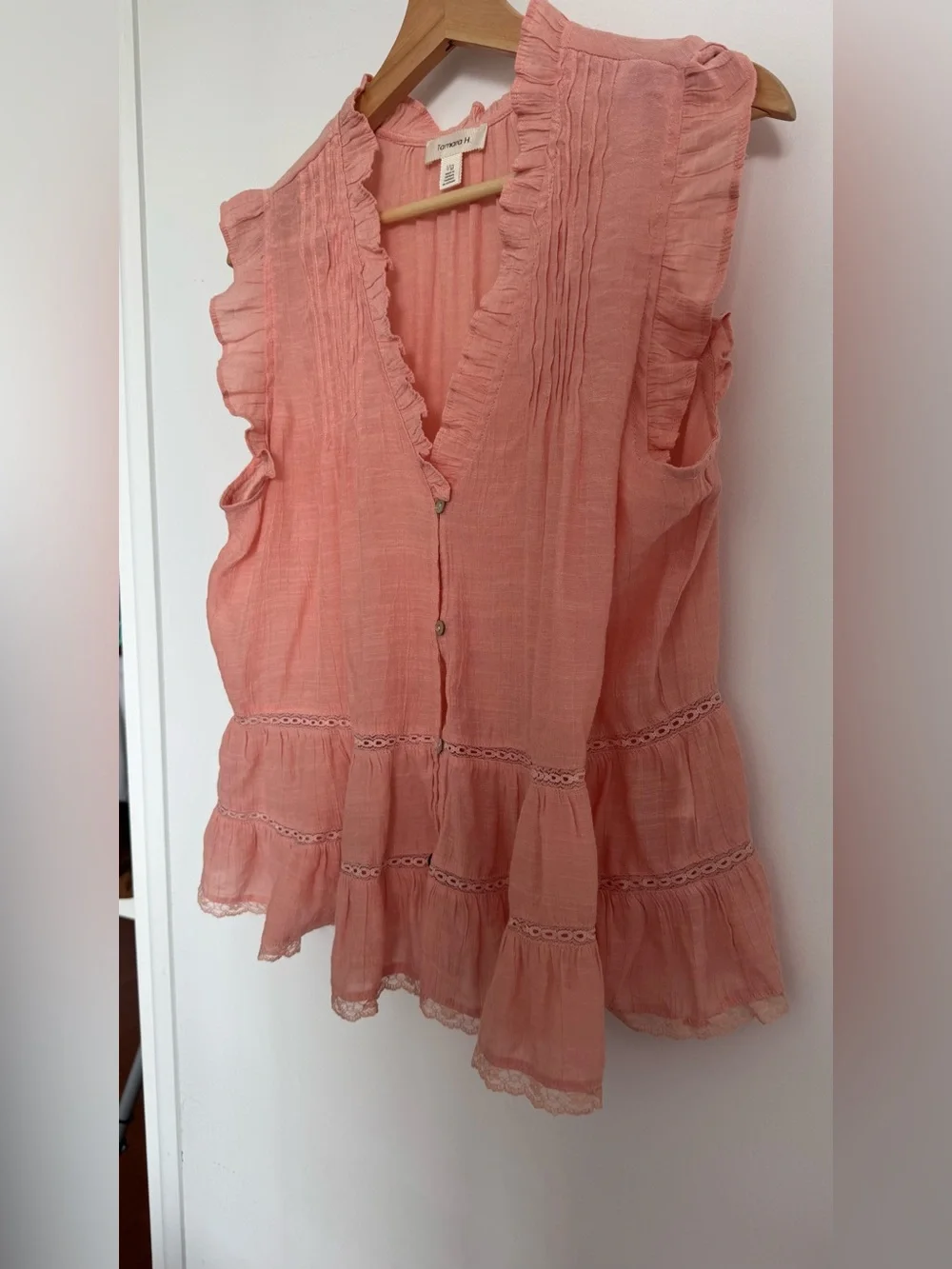 Tamara H veronica sleeveless